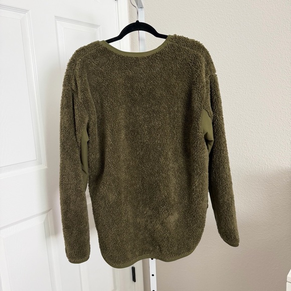 Nike Sherpa Training Wrap Front Tie Long Sleeve Fleece Sweatshirt Size XL Green - Picture 3 of 8